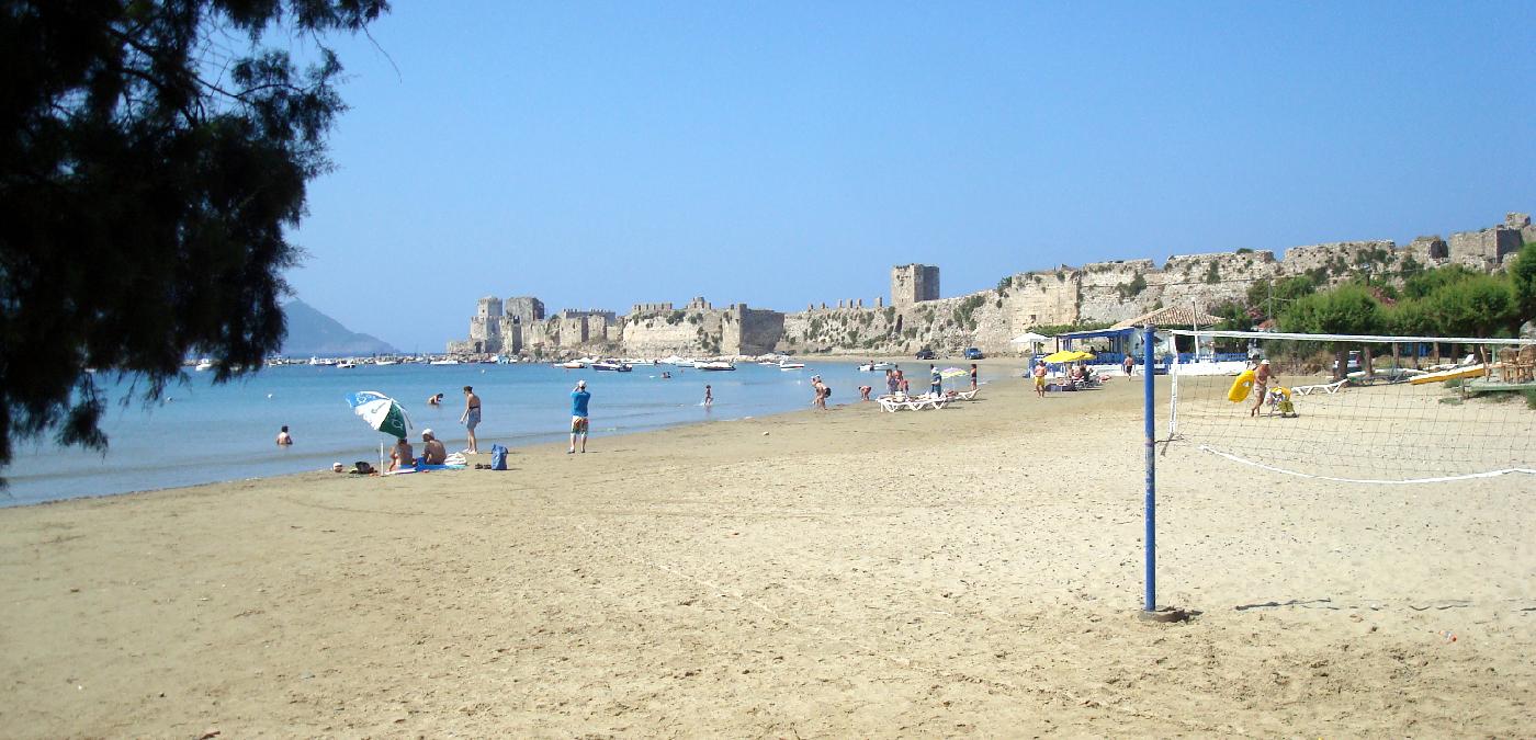 dsc023180.jpg - La plage de Methoni et la forteresse vnitienne (XIIIe au XVIIIe sicle)